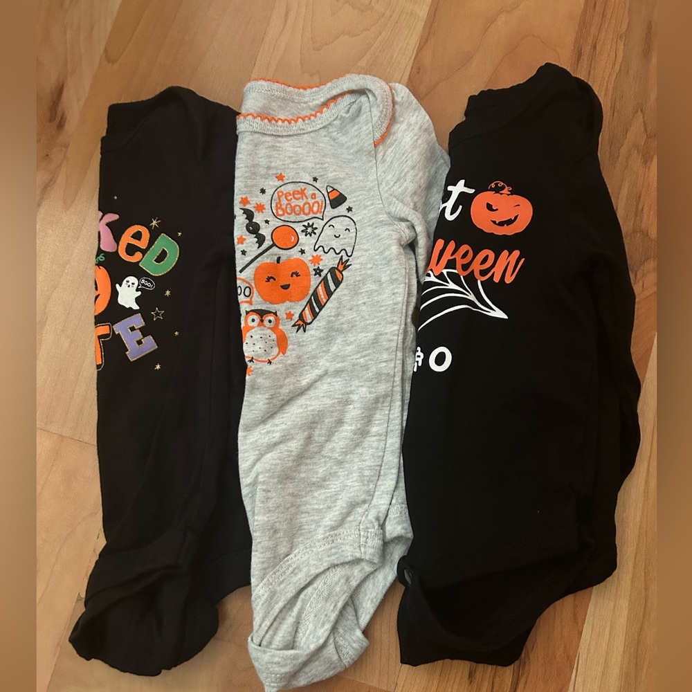 Halloween Onesie Bundle 🎃👻